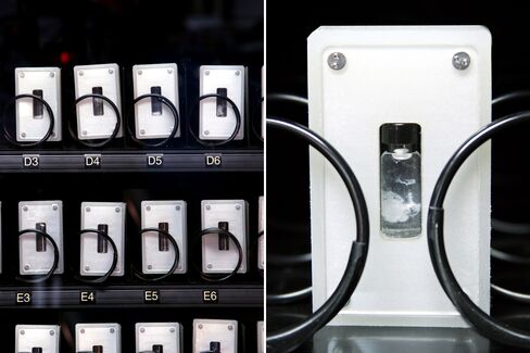 Gabriel Barcia-Colombo’s DNA Vending Machine.