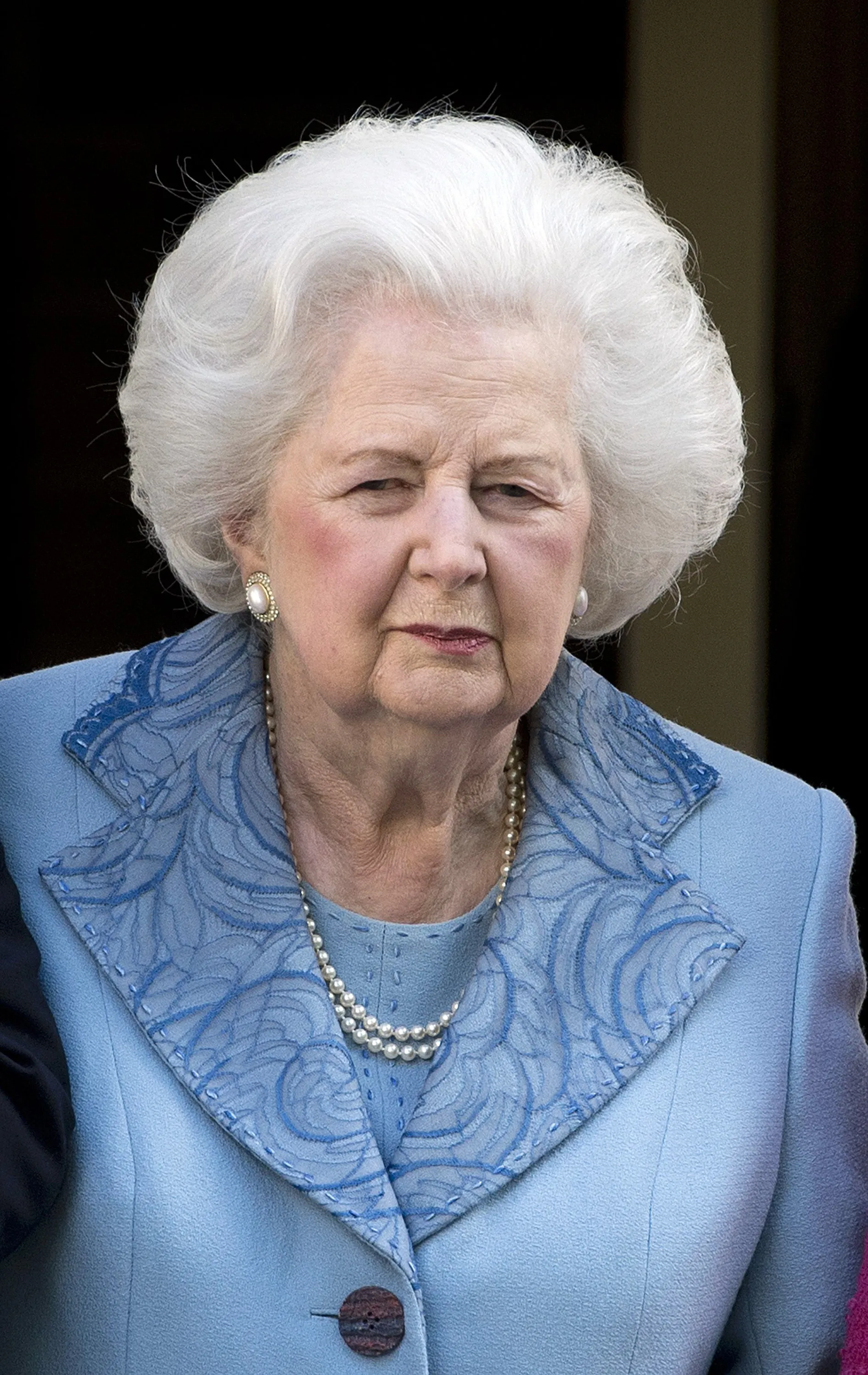 サッチャー元英首相が死去、87歳－妥協知らずの「鉄の女」 - Bloomberg