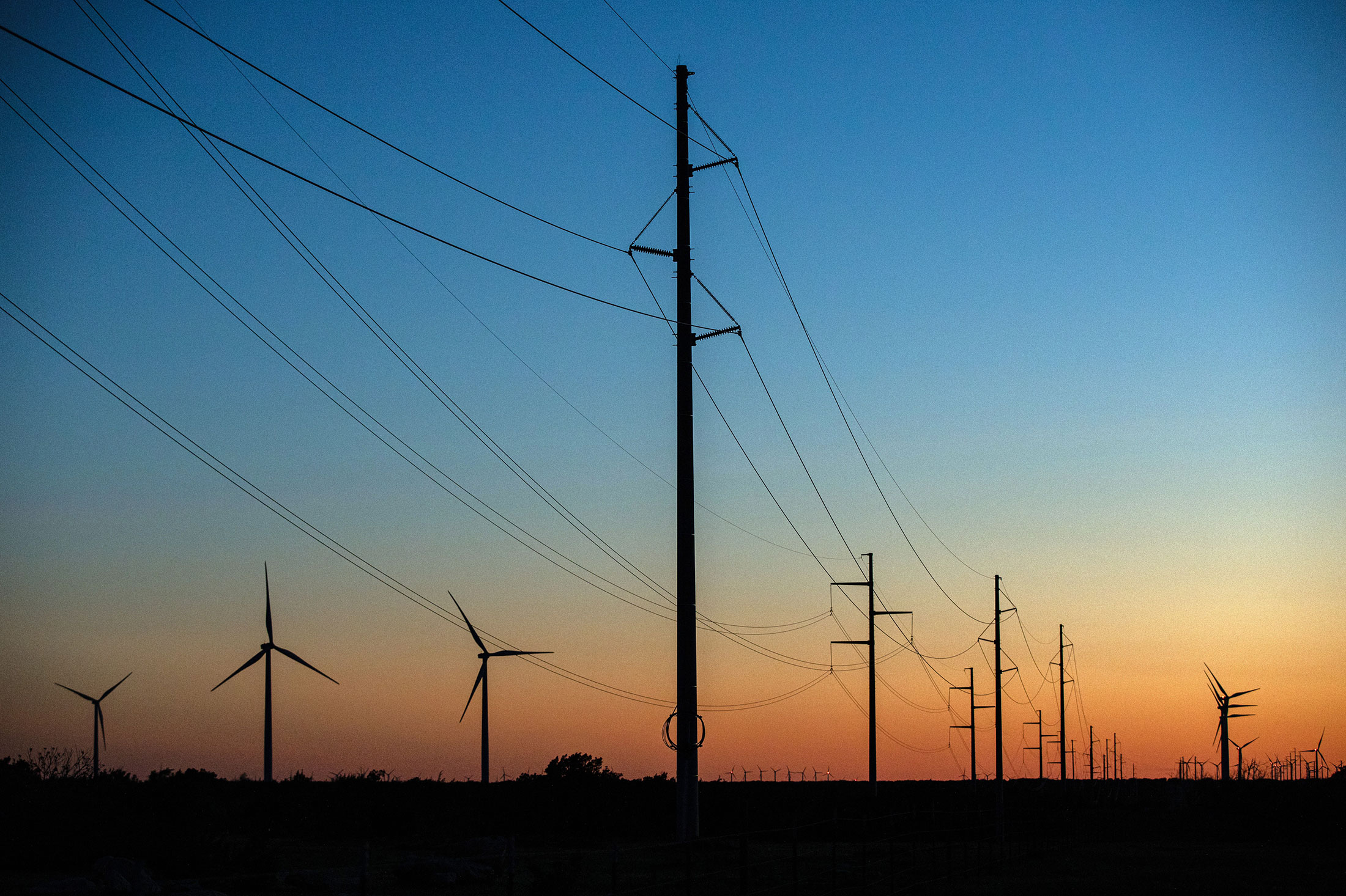 relates to Negative Power Prices? Blame the US Grid for Stranding Renewable Energy