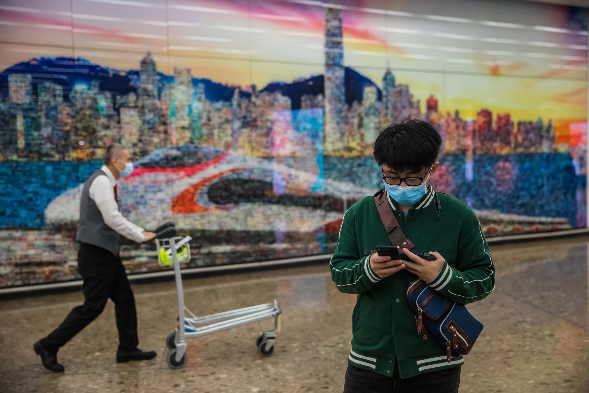 国内企業に広がる新型肺炎の影響、資生堂やＨＩＳなどの株価下落 - Bloomberg