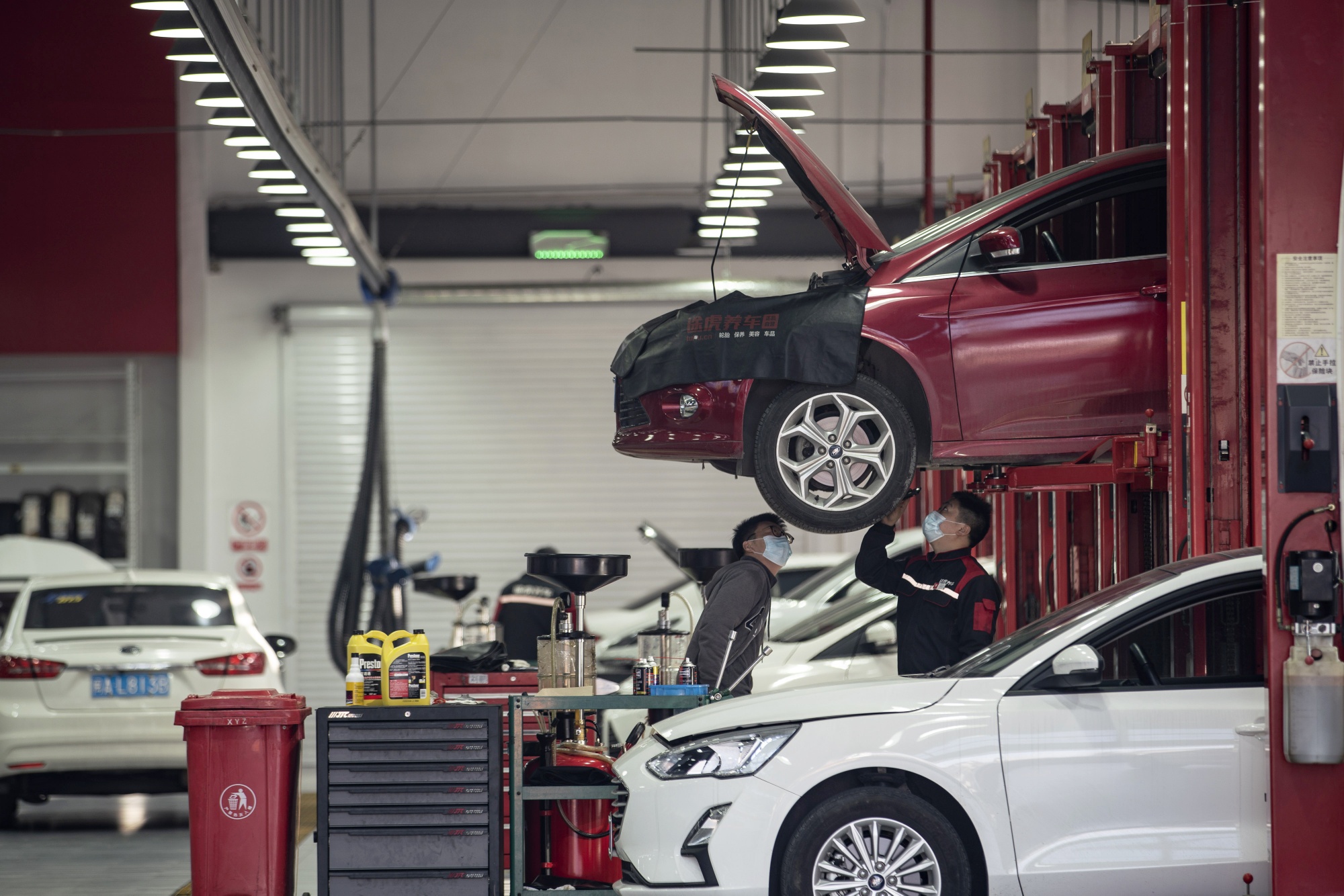 China S Messy Car Repair Market Gets A Goldman Backed Makeover