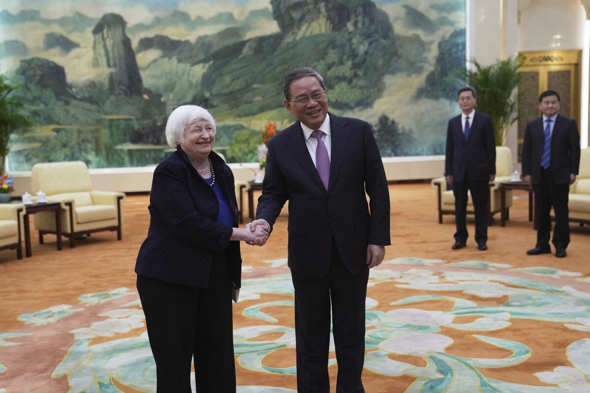 Yellen Waves Yellow Flag as China’s EV Sector Keeps Up Expansion ...