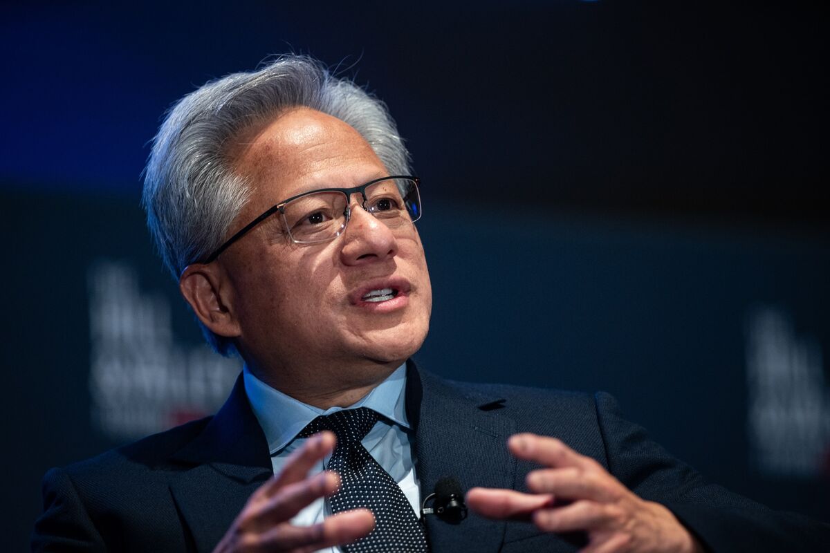 🟪"Il Futuro dei Chip AI: Jensen Huang Prevede un Mercato da 50 Miliardi di Dollari in Cina"