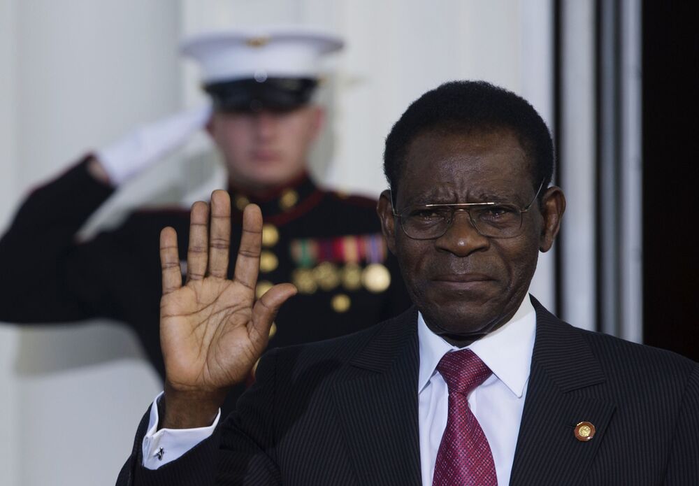 Africa S Longest Serving President Set To Extend 37 Year Rule Bloomberg