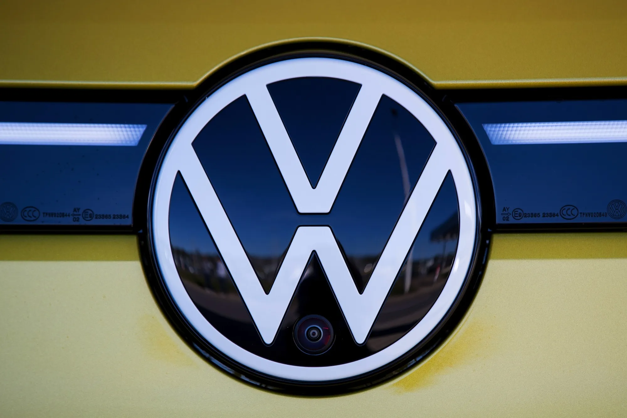 New Volkswagen ID.4 Electric Car Takes Aim at SUV Buyers