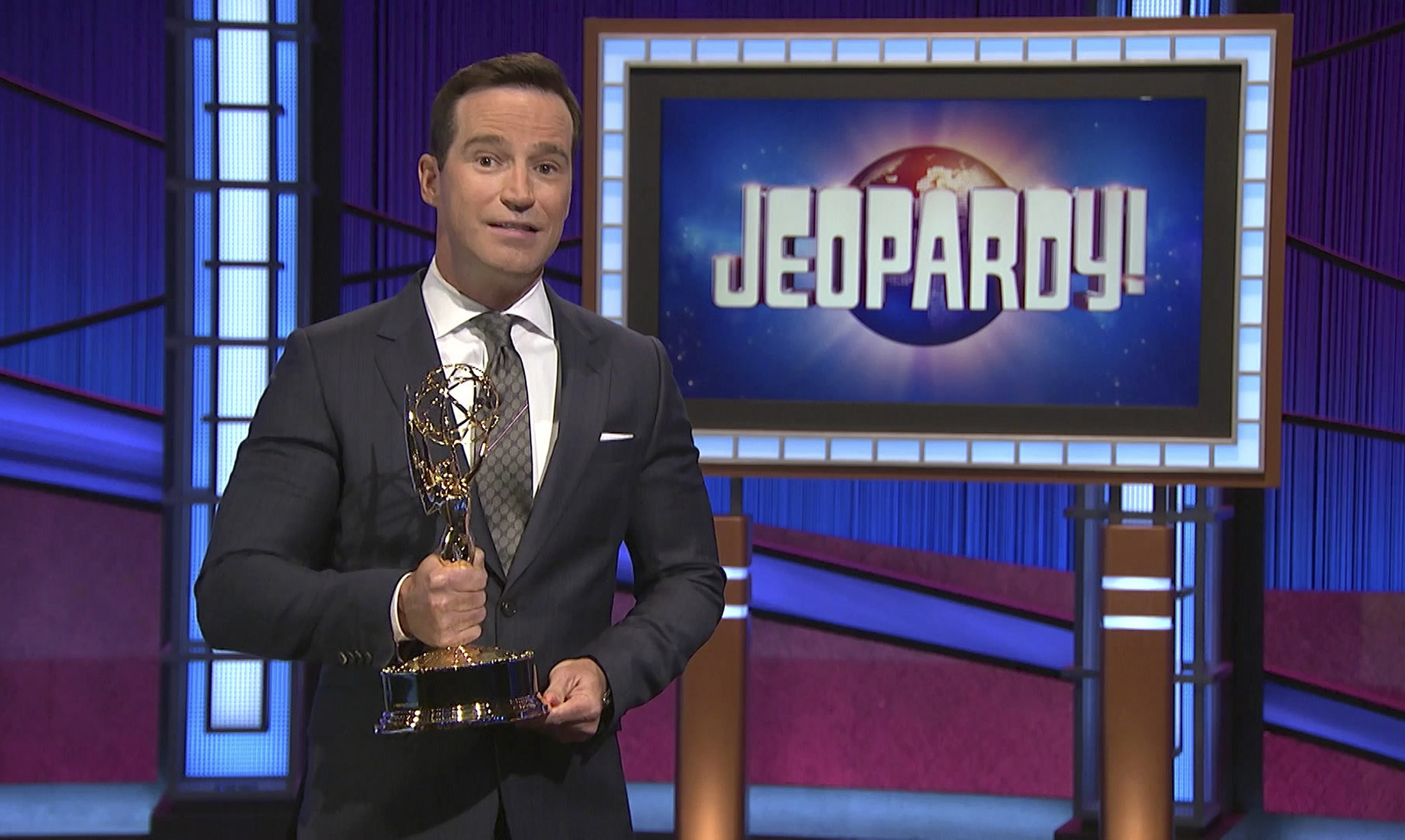 Mike Richards to replace Alex Trebek as 'Jeopardy!' host; Mayim
