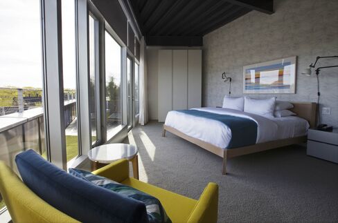 Floor-to-ceiling walls—not a hallmark of traditional Maine architecture—at 250 Main.