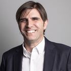 Headshot of Roberto P Martinez