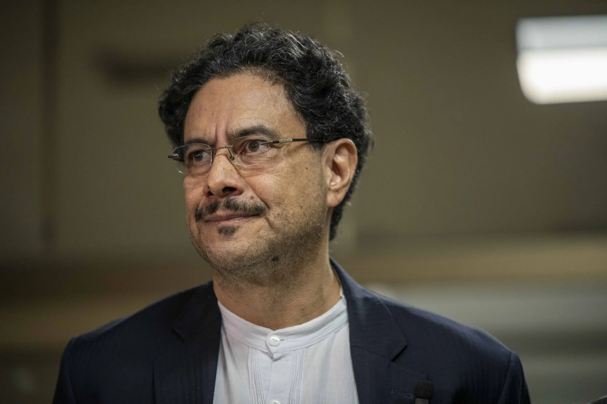 Senator Who Tried to Get Uribe Jailed Wins Colombia Primary - Bloomberg