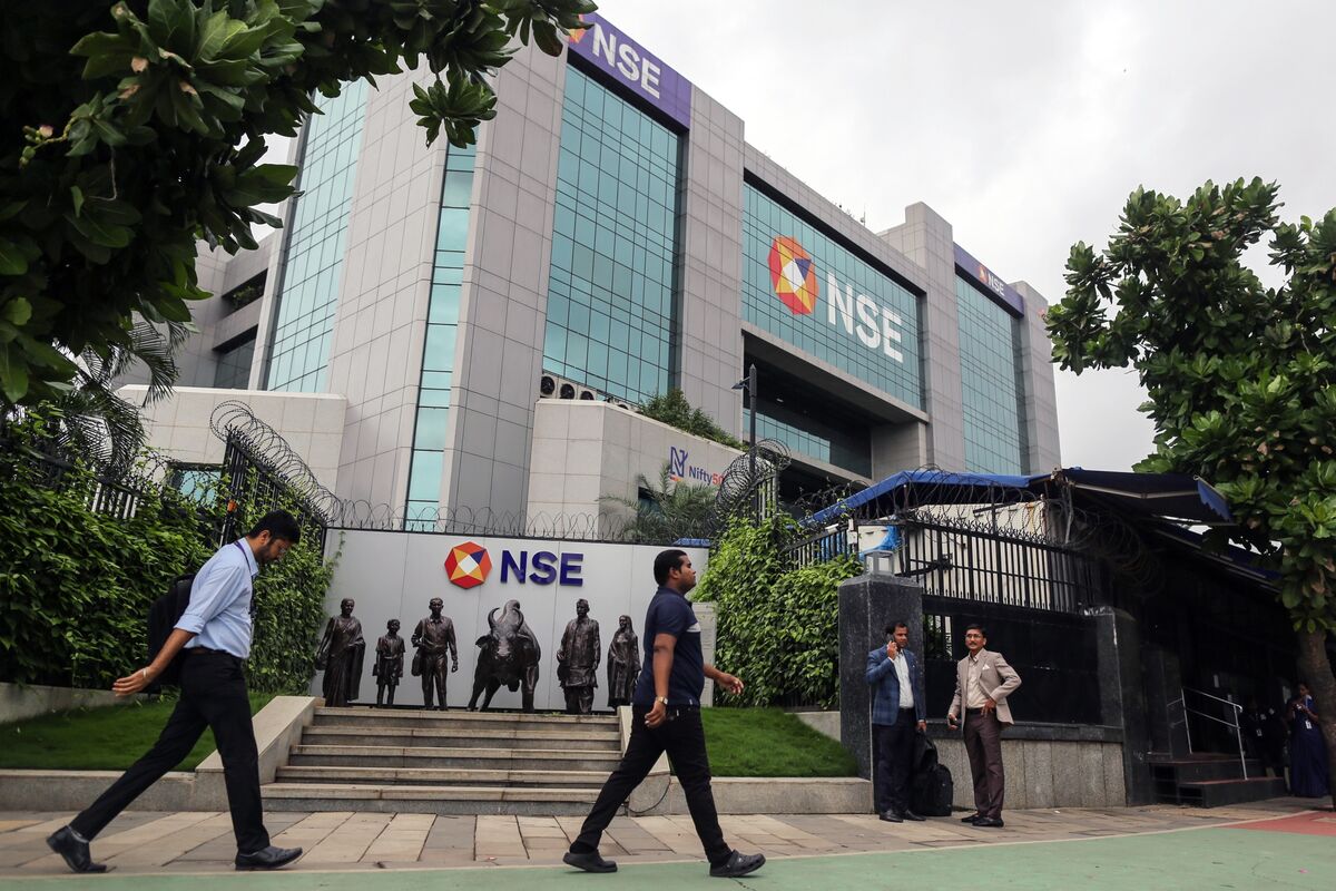 Indian Funds’ Stock Buying Nears Record as Foreigners Exit