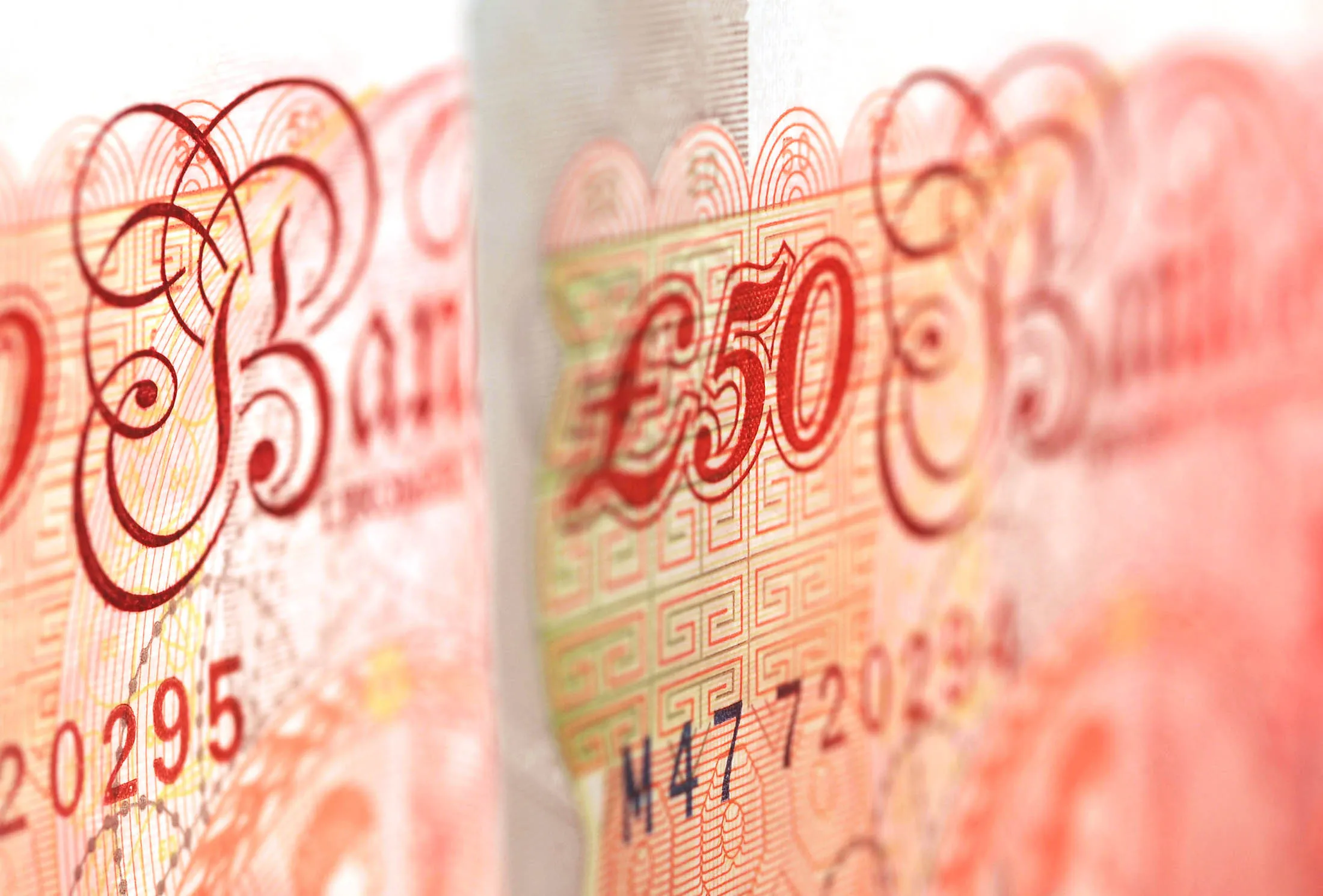 1465787195_uk pound note