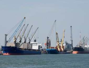 relates to Port of Antwerp Plans €250 Million Namibia Hydrogen Harbor
