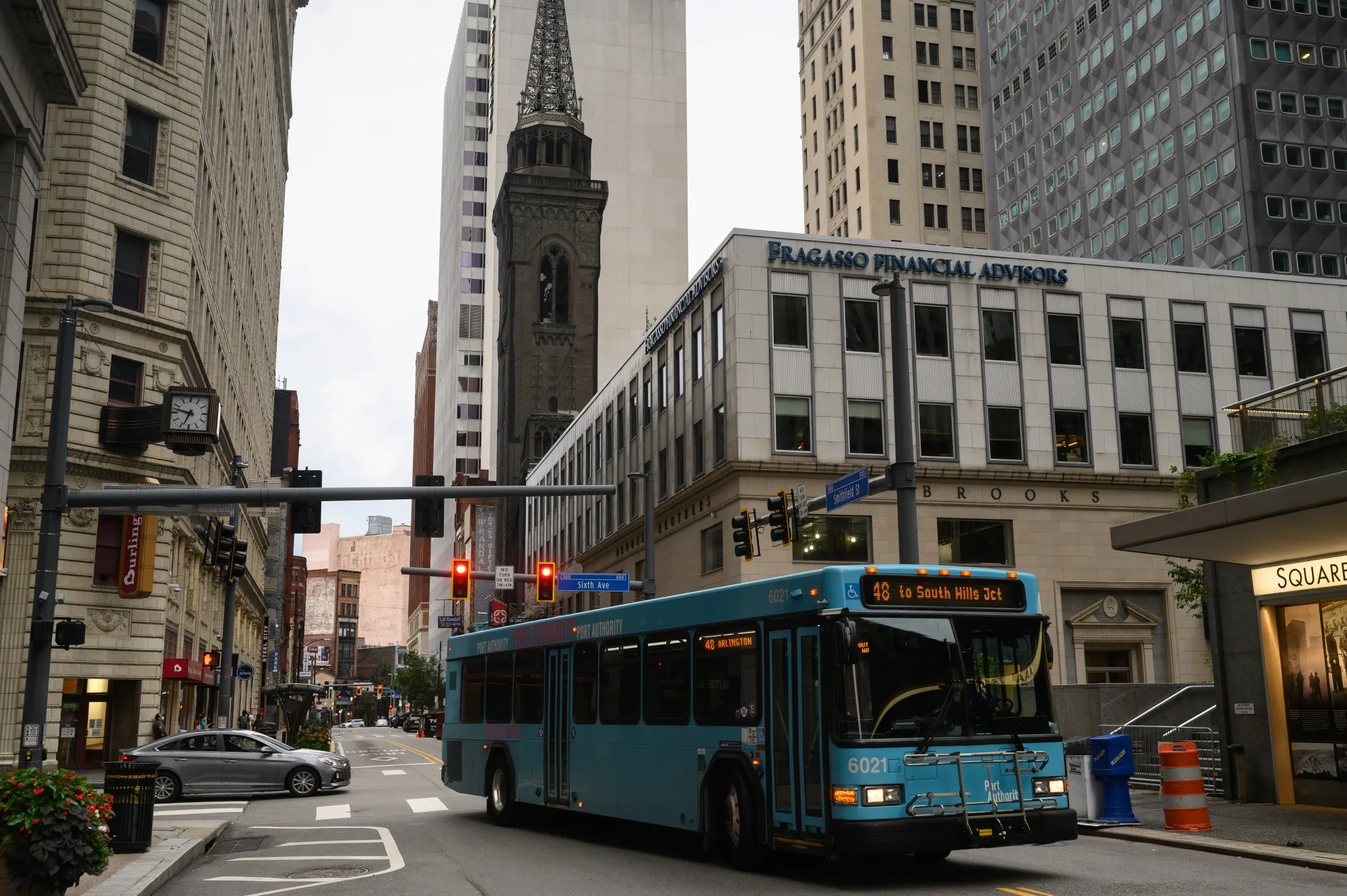 In cities like Pittsburgh, only a small fraction of workers can reach jobs via public transit. To improve service, technology can play a role.&nbsp;&nbsp;
