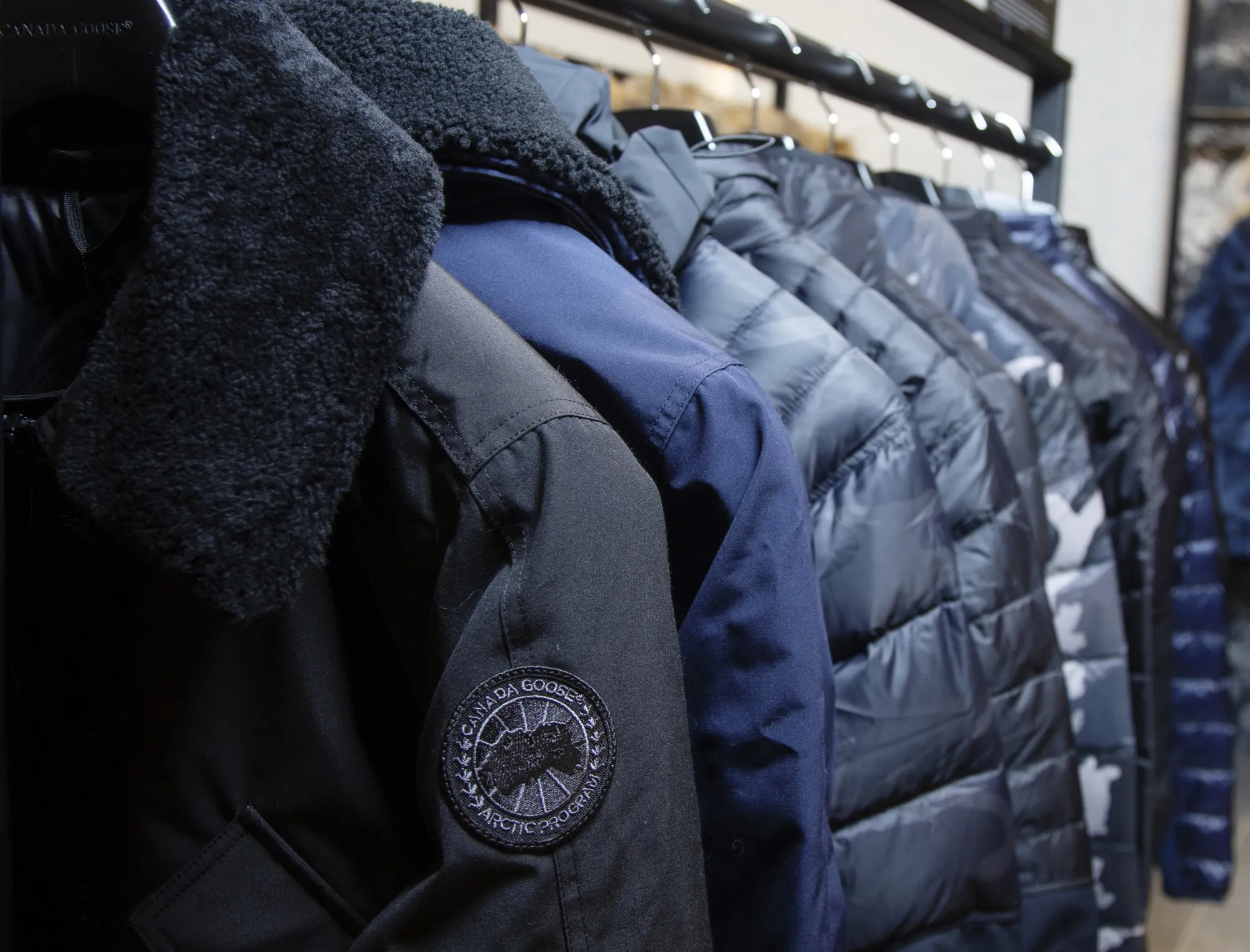 Canada Goose GOOS Sales Beat Eases Concerns Over Brand Appeal Bloomberg