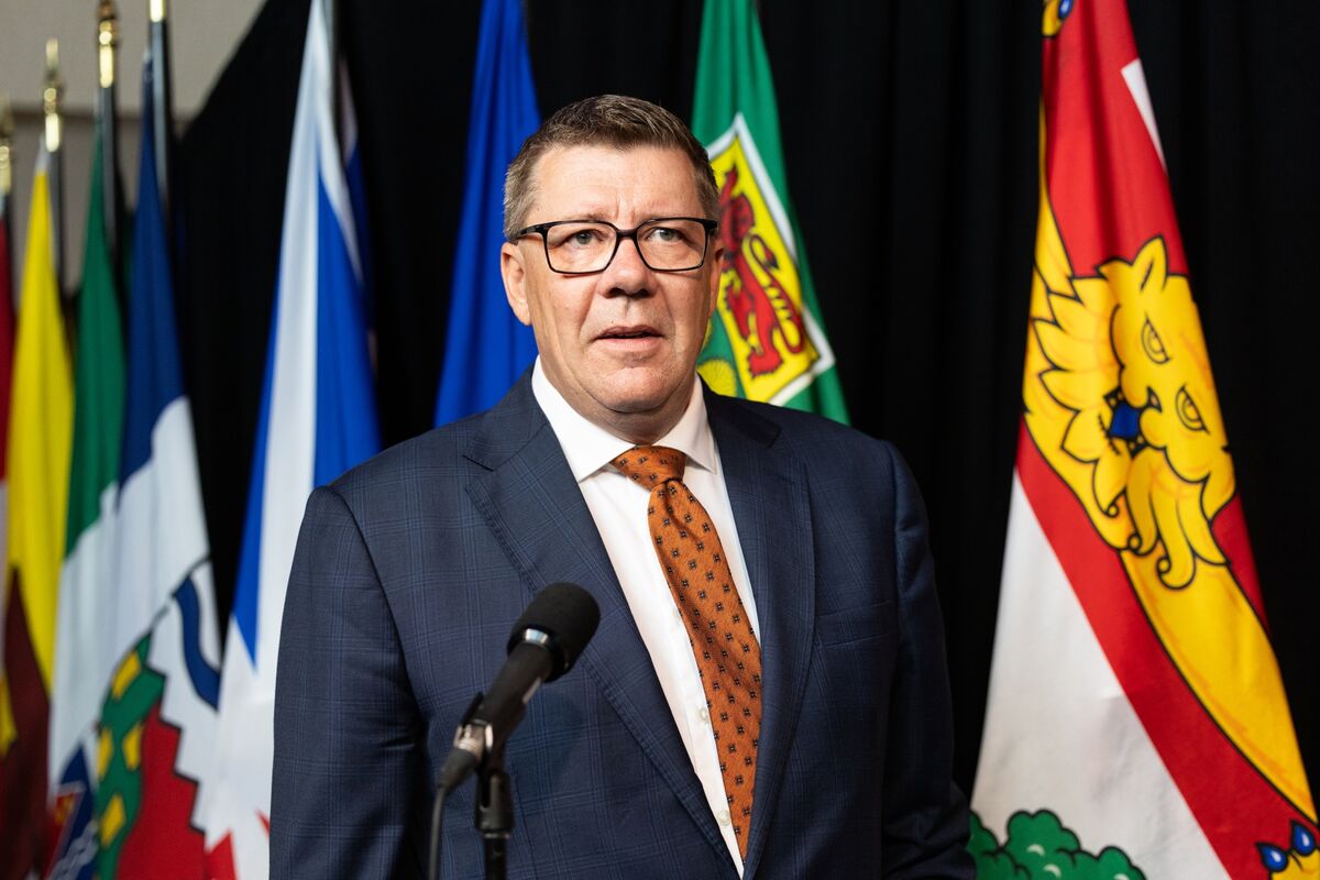 bloomberg.com - Derek Decloet - Saskatchewan to Put 50% Tax on US Booze in Tariff Retaliation