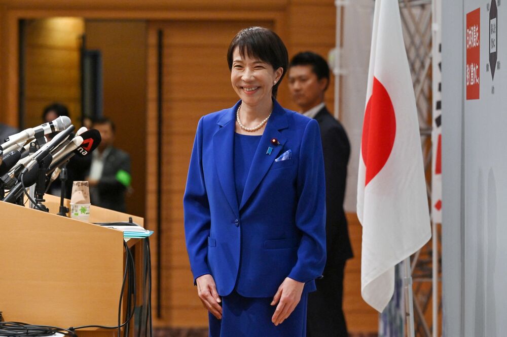 初女性首相高市早苗さん著作30歳のバースデイ 日本で初の