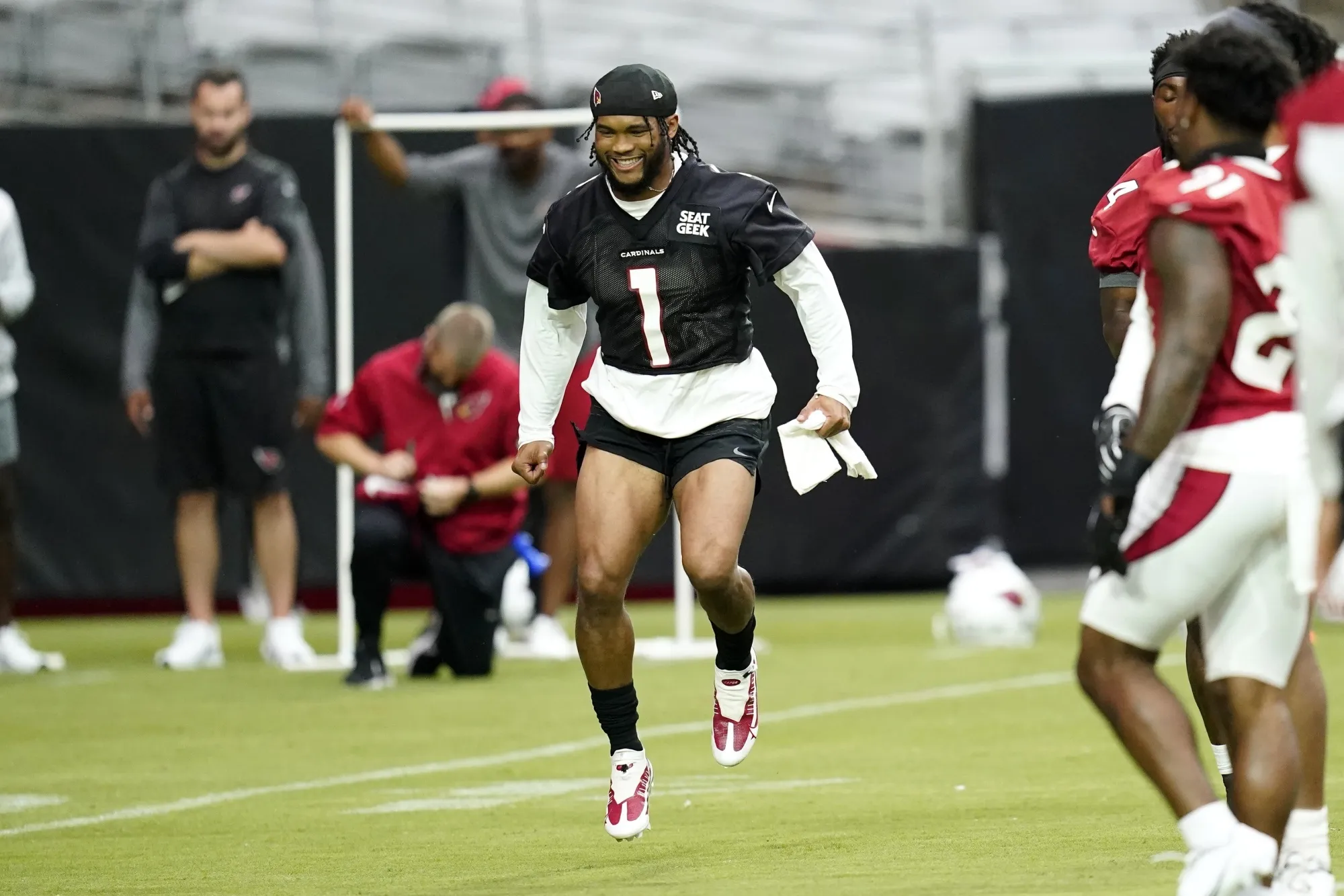 Cardinals Remove Kyler Murray's Independent-study Addendum - Bloomberg