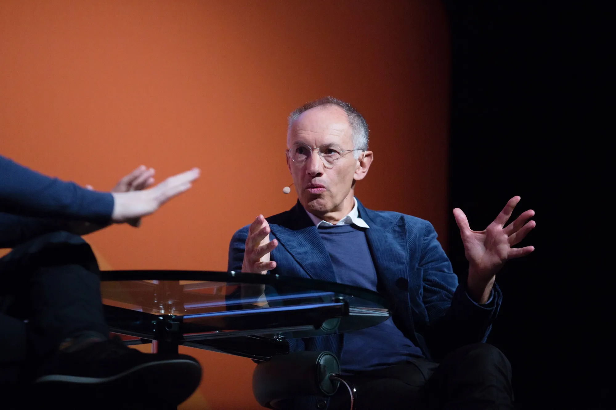 Sequoia Shakeup Sees Mike Moritz Depart, Along with Two Crypto VCs -  Bloomberg