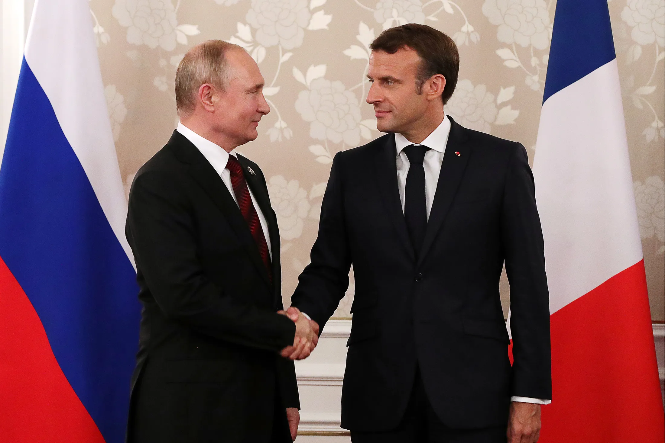 &nbsp;Vladimir Putin&nbsp;and Emmanuel Macron.&nbsp;