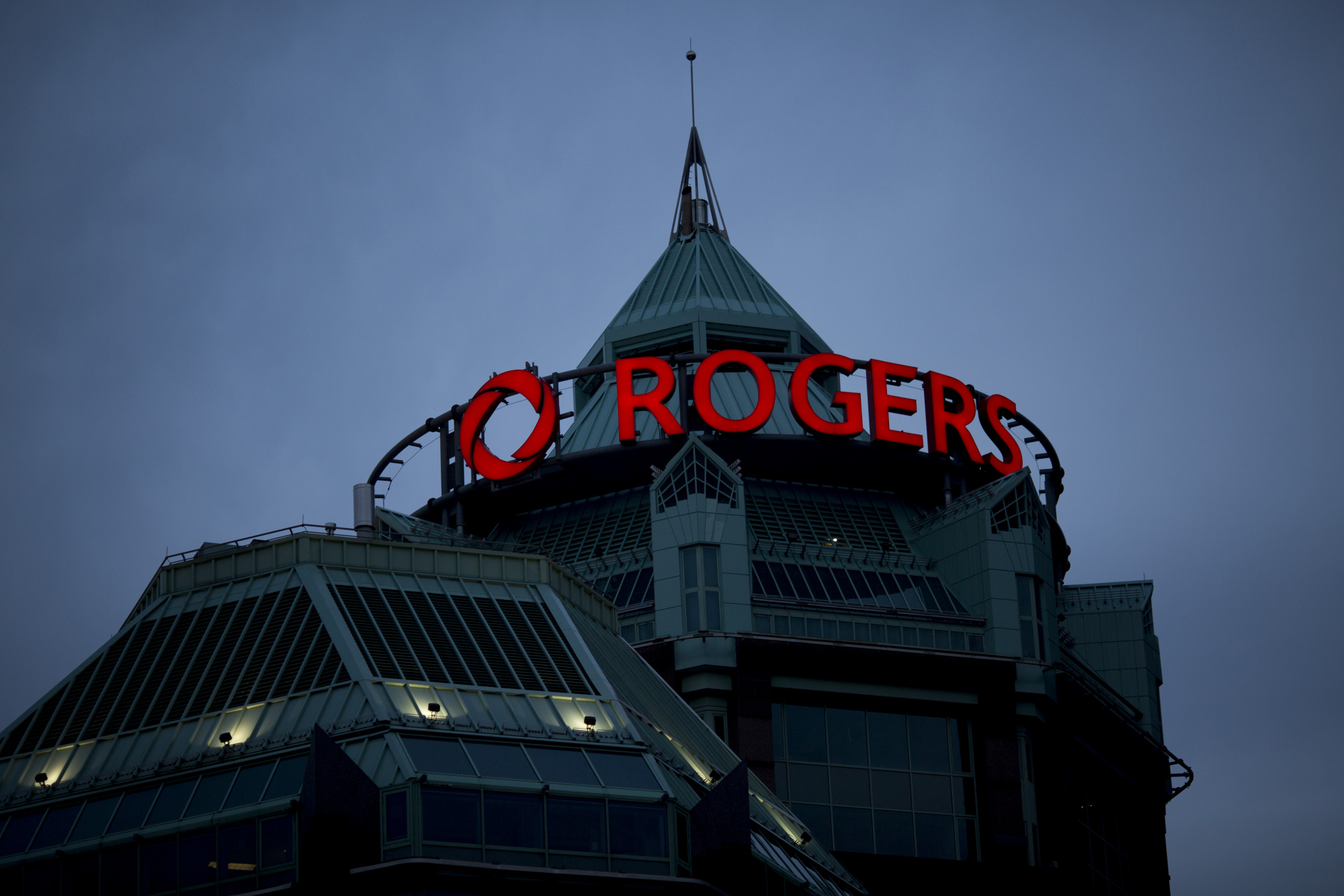 Drop in consumer spending hits Rogers