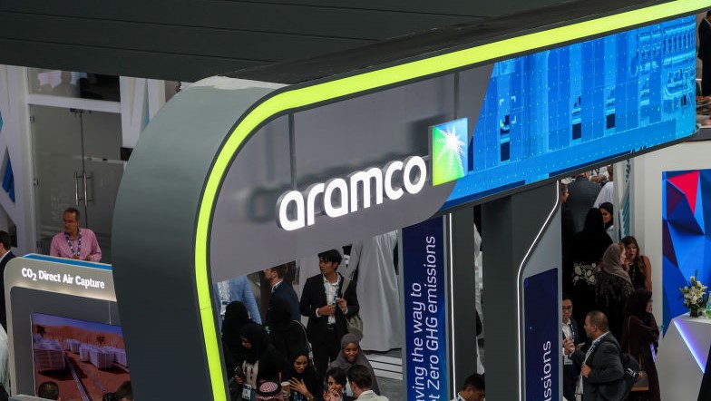 Watch Saudi Aramco Holds Roadshows to Court Foreign Funds - Bloomberg