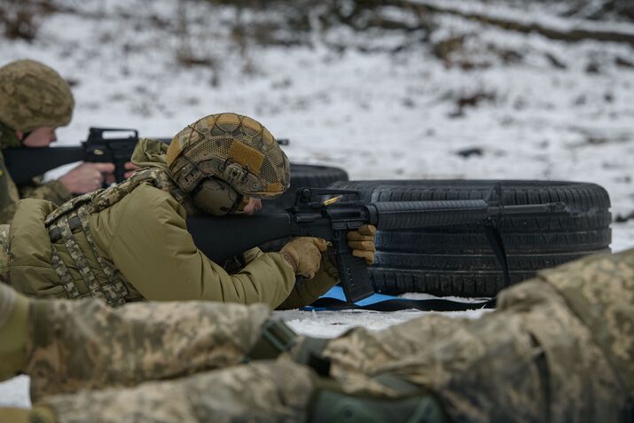 Ukrainian Cadets Training Exercise With NATO Weapons