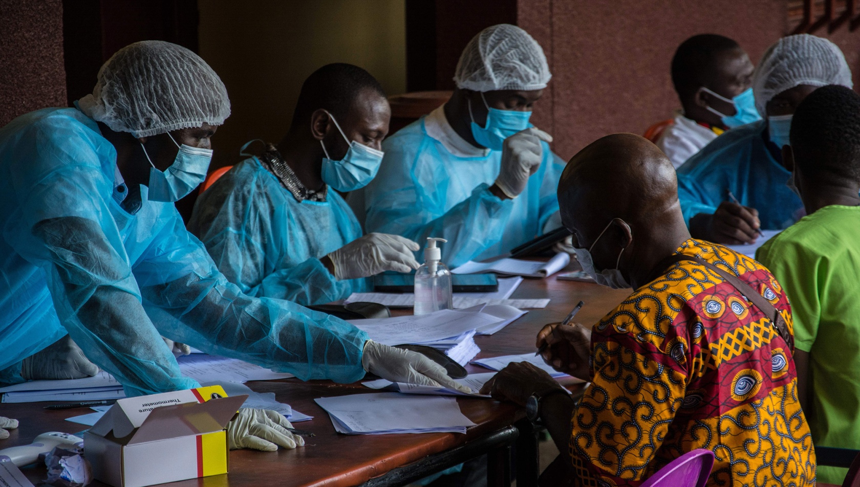Smigre Institut dagbog Ivory Coast Confirms First Ebola Outbreak in More Than 25 Years - Bloomberg