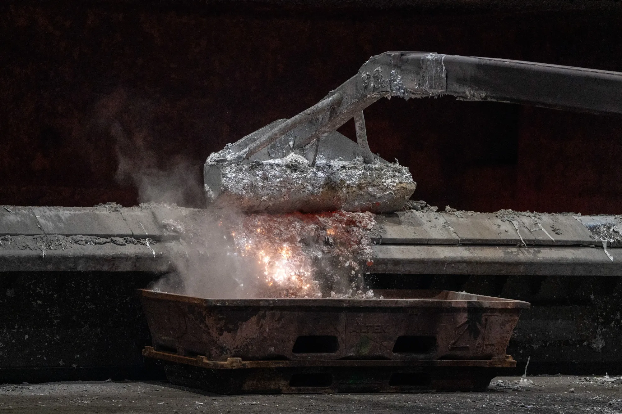 Molten aluminum in the foundry at an aluminum smelter near Dunkirk, France.&nbsp;The EU is still facing a 50% tariff on steel and aluminum exports.