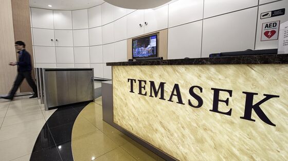 Temasek Defends Green Goals After Backing Singapore Polluters