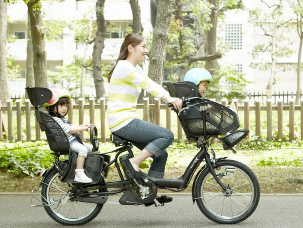 cycling with child seat