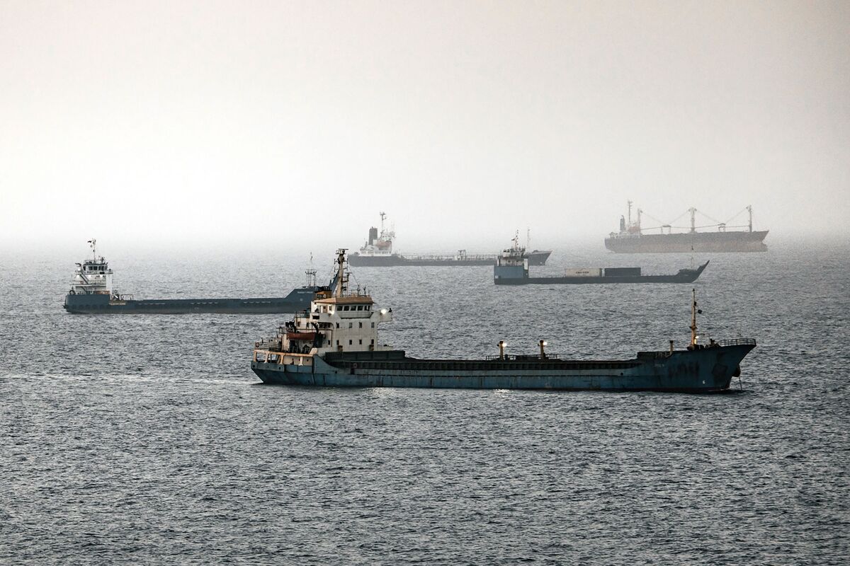 China Urges Normal Hormuz Passage as Trump Reinstates Blockade