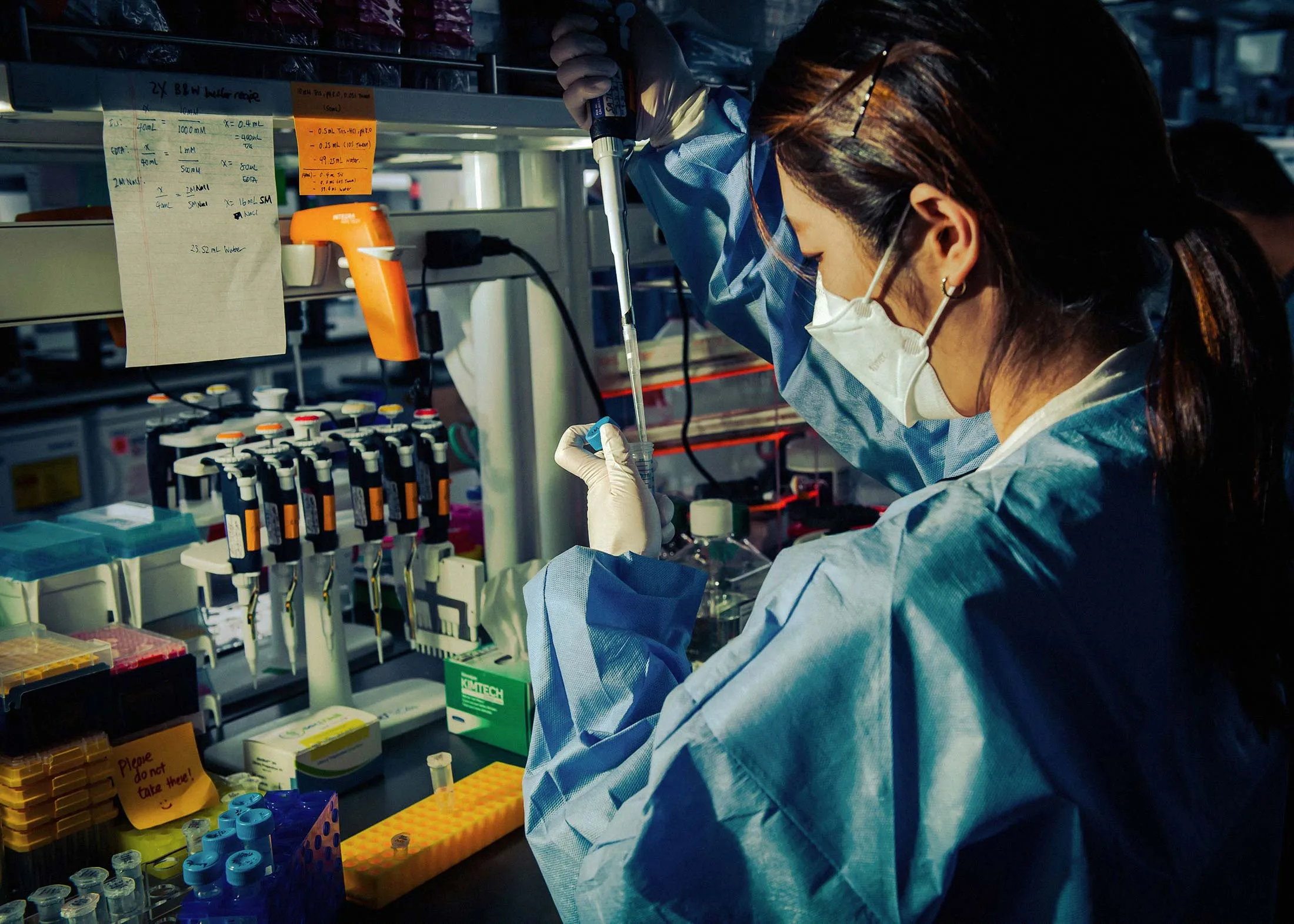 Inside the Pandemic Response Lab in Queens, N.Y.