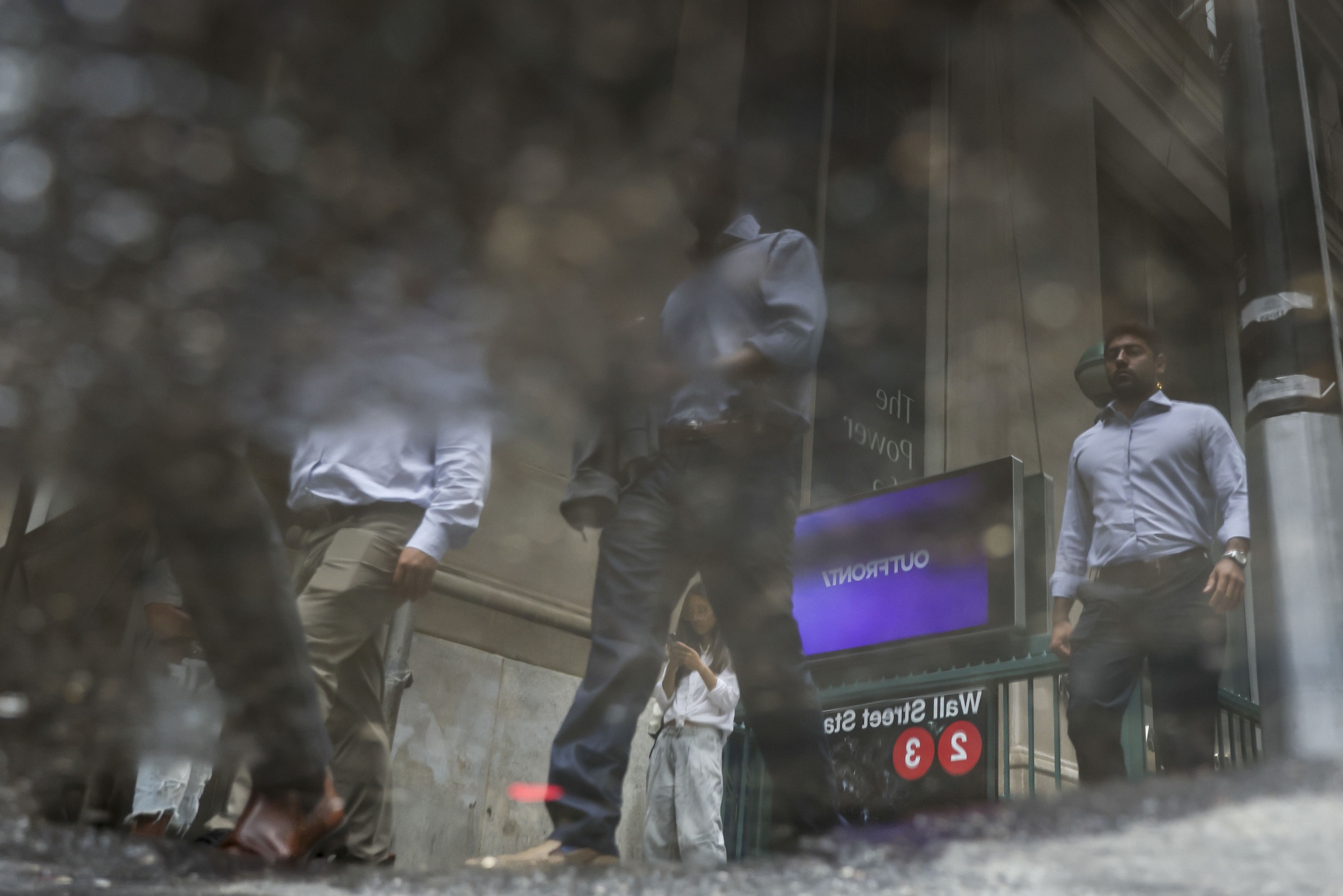 Image associated with story "Tornado Warning Issued for Queens as Severe Weather Hits NYC"
