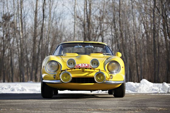 Hidden for 25 Years, the First Ferrari 275 GTB Races to Auction