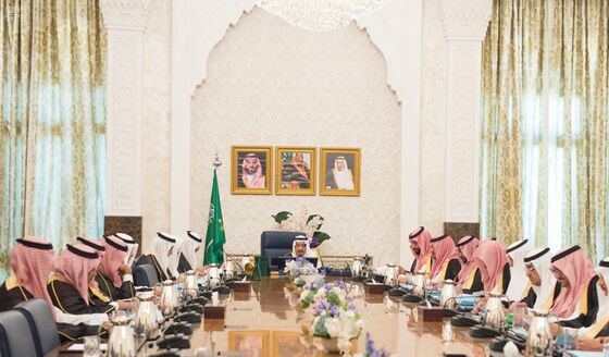 Planned $500 Billion Saudi Robotic City Hosts Cabinet Meeting