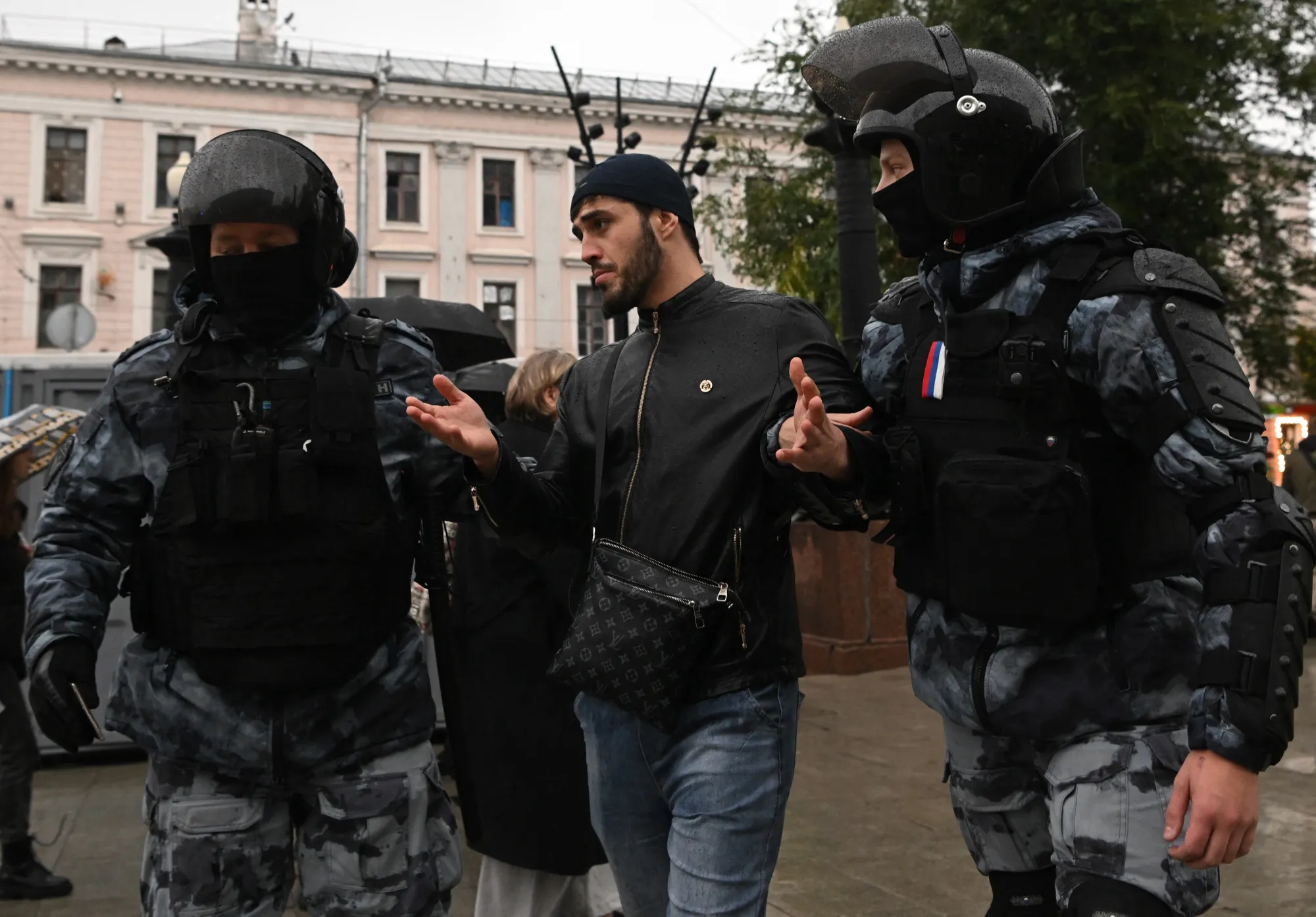 Russian protesters have a question: Who is this war good for?