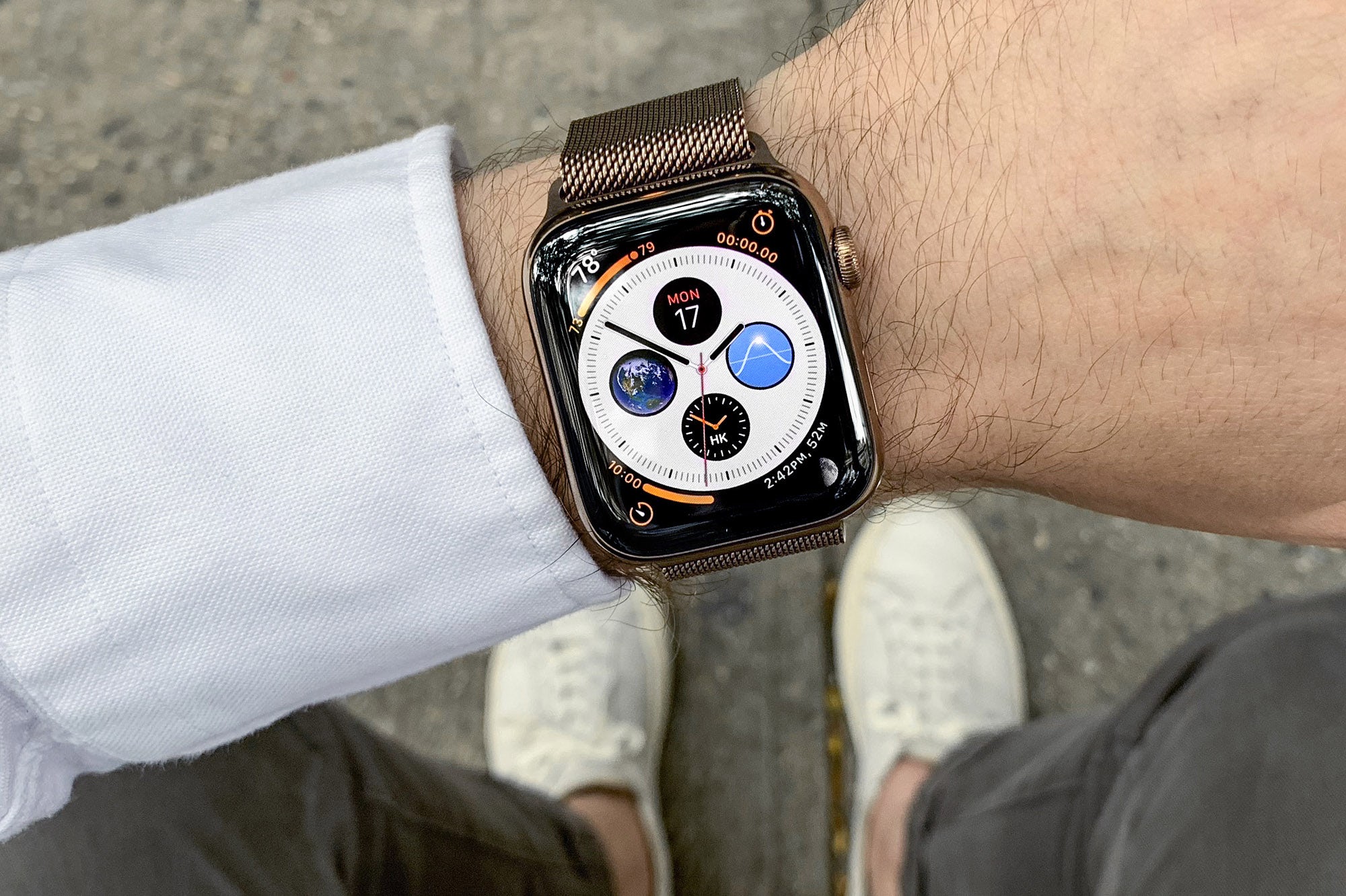 Apple watch series outlet 4 44mm on wrist