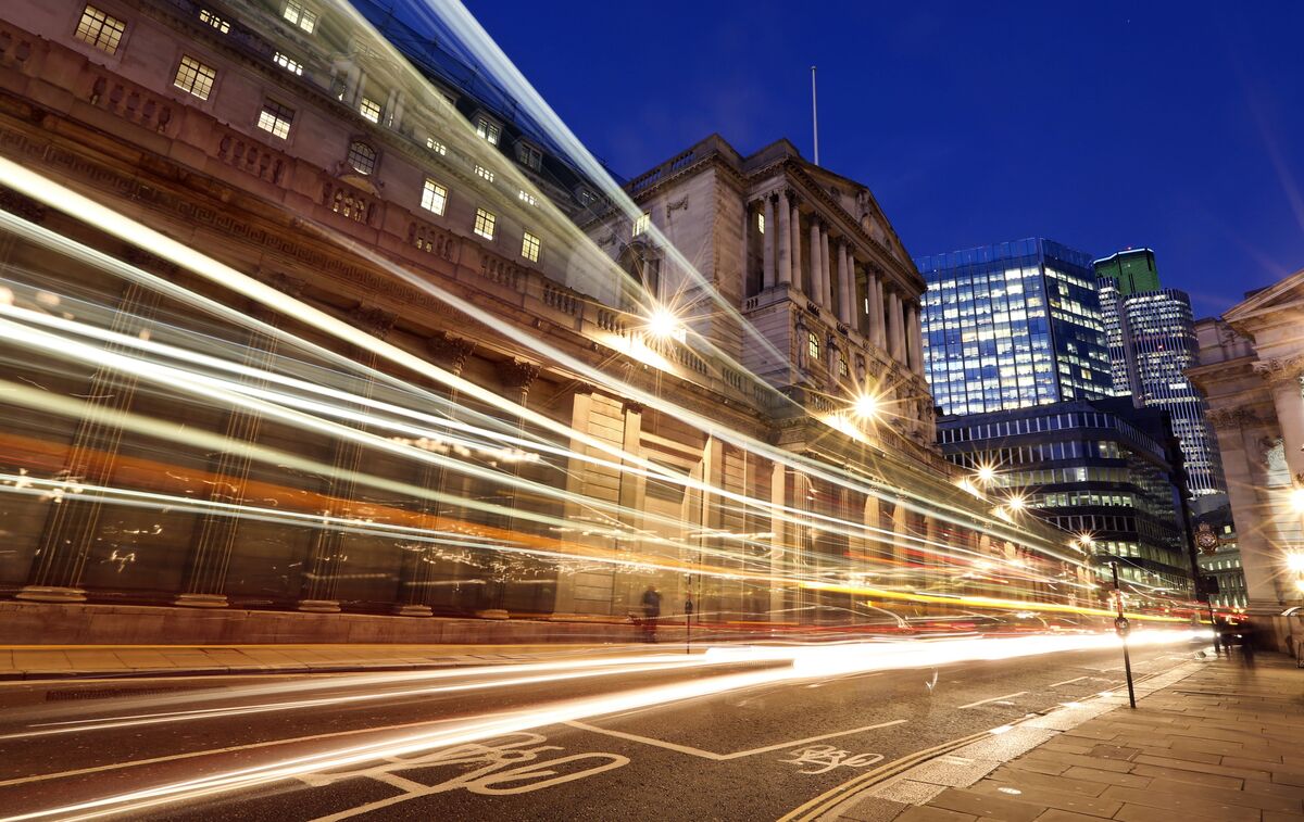 bloomberg.com - Alice Atkins - Hedge Funds Control More Than Half of Electronic Gilts Trading