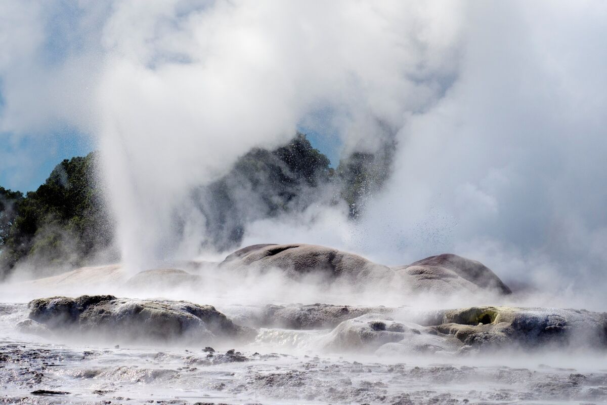New Zealand Unveils Draft Strategy to Double Geothermal Energy by 2040