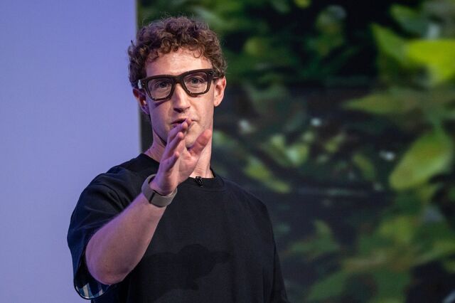 Mark Zuckerberg with the Meta Ray-Ban Display AI glasses his company launched in 2025.