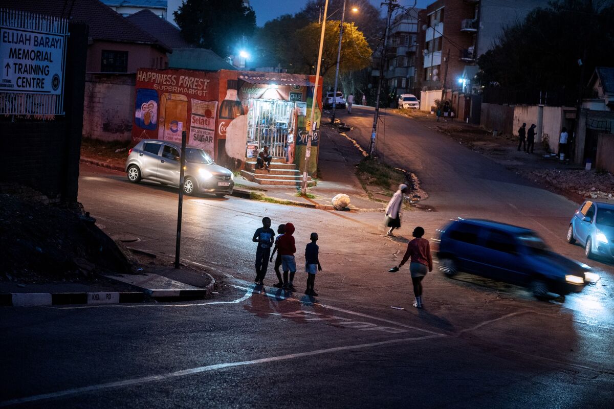 Africa’s Financial Capital Is Broke and Broken