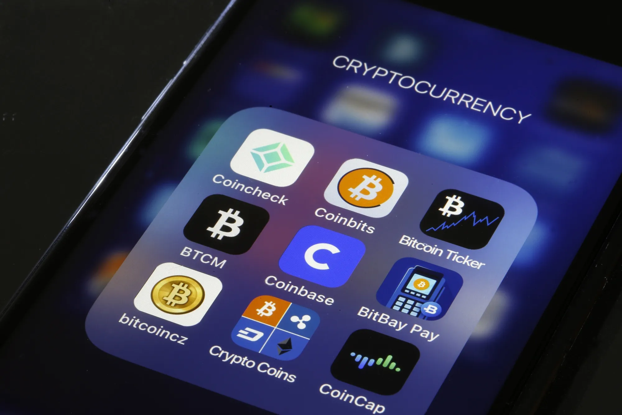 Silvergate, Provident, Signature Were Banks Holding the Bag in FTX  Implosion - Bloomberg