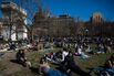 New Yorkers Experience Spring Weather In The City