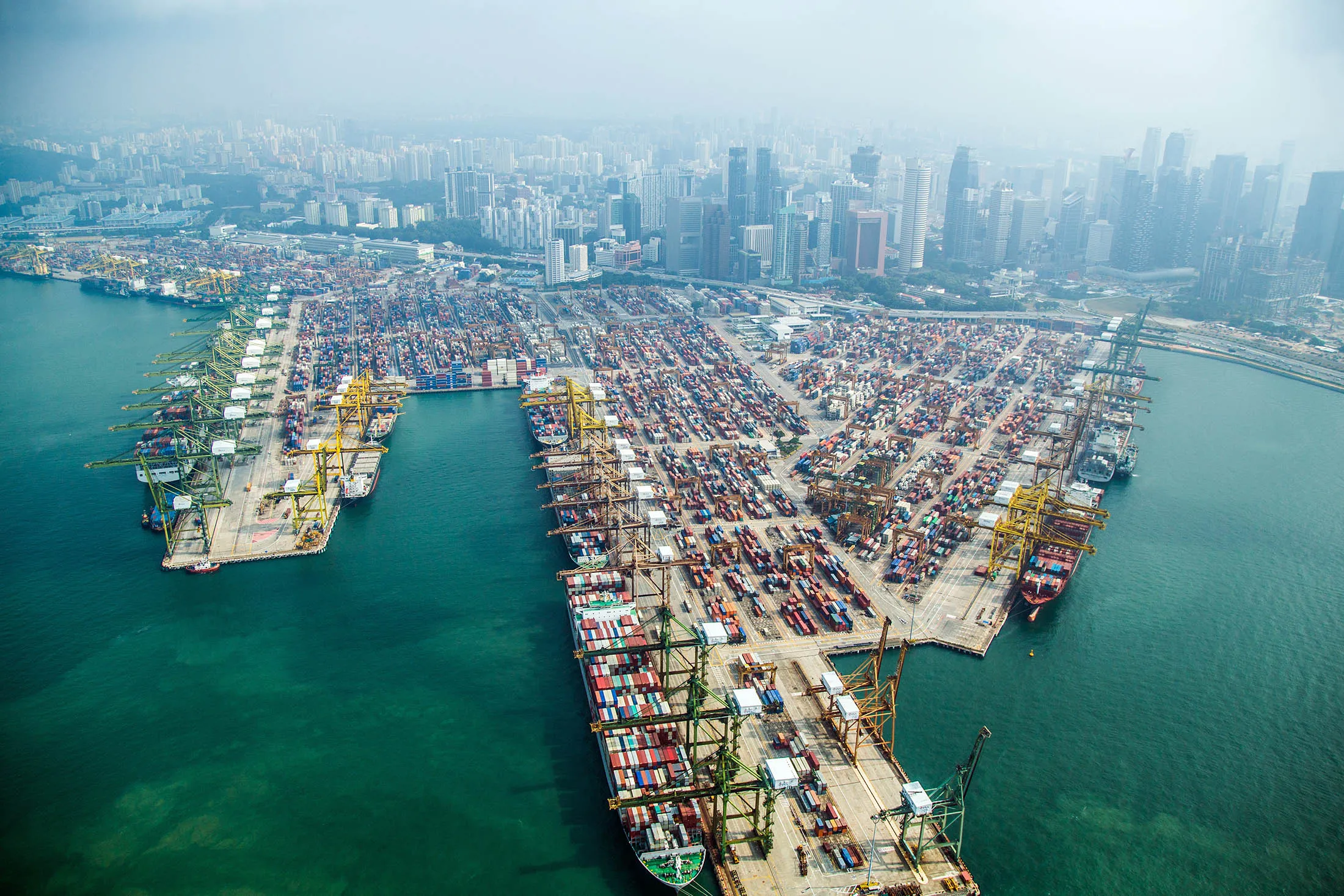 1489723716_singapore port 1