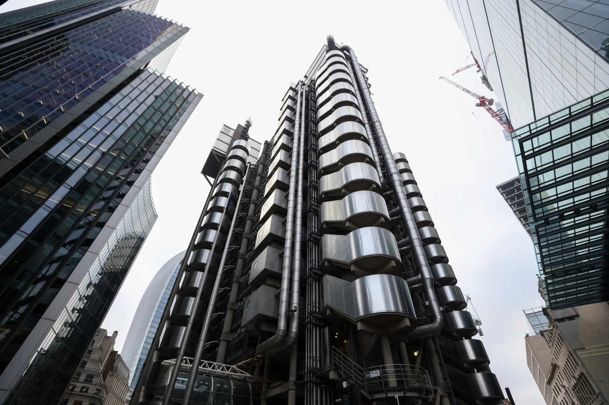 The&nbsp;Lloyd’s of London building,