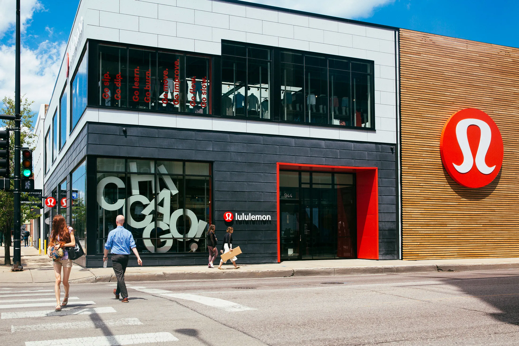 Lululemon’s new location in Chicago
