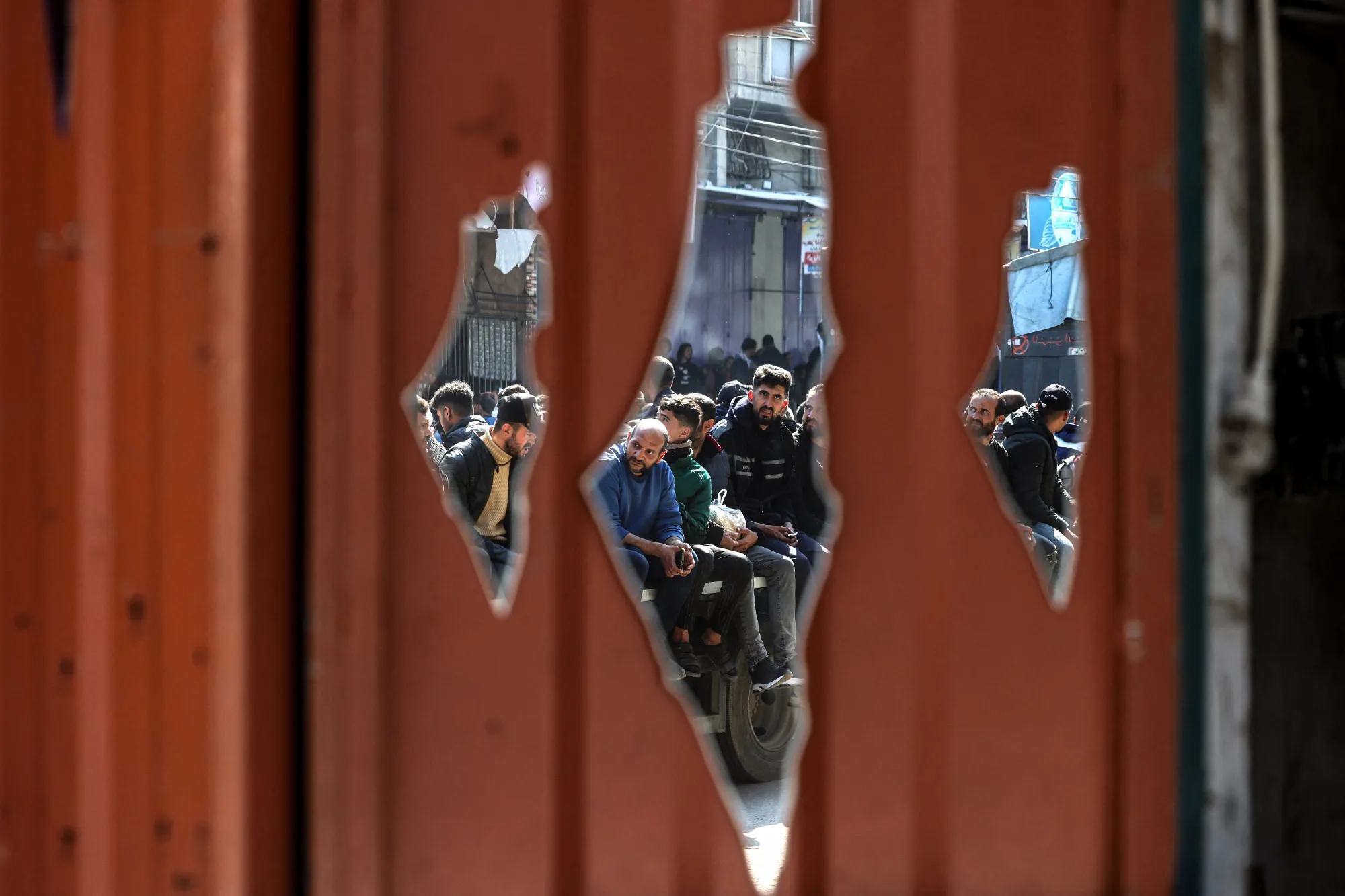 Palestine or Gaza? What You Call a Place Matters - Bloomberg