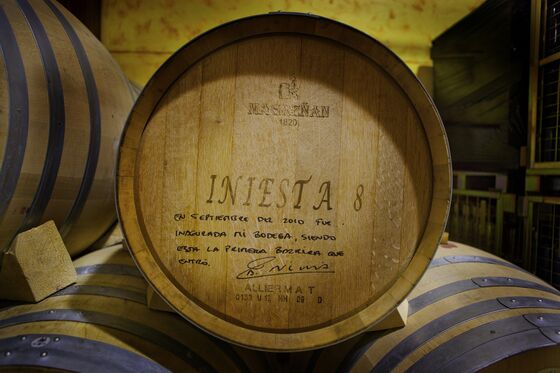 Iniesta’s Vineyard Flourishes as He Retires From Spanish Soccer