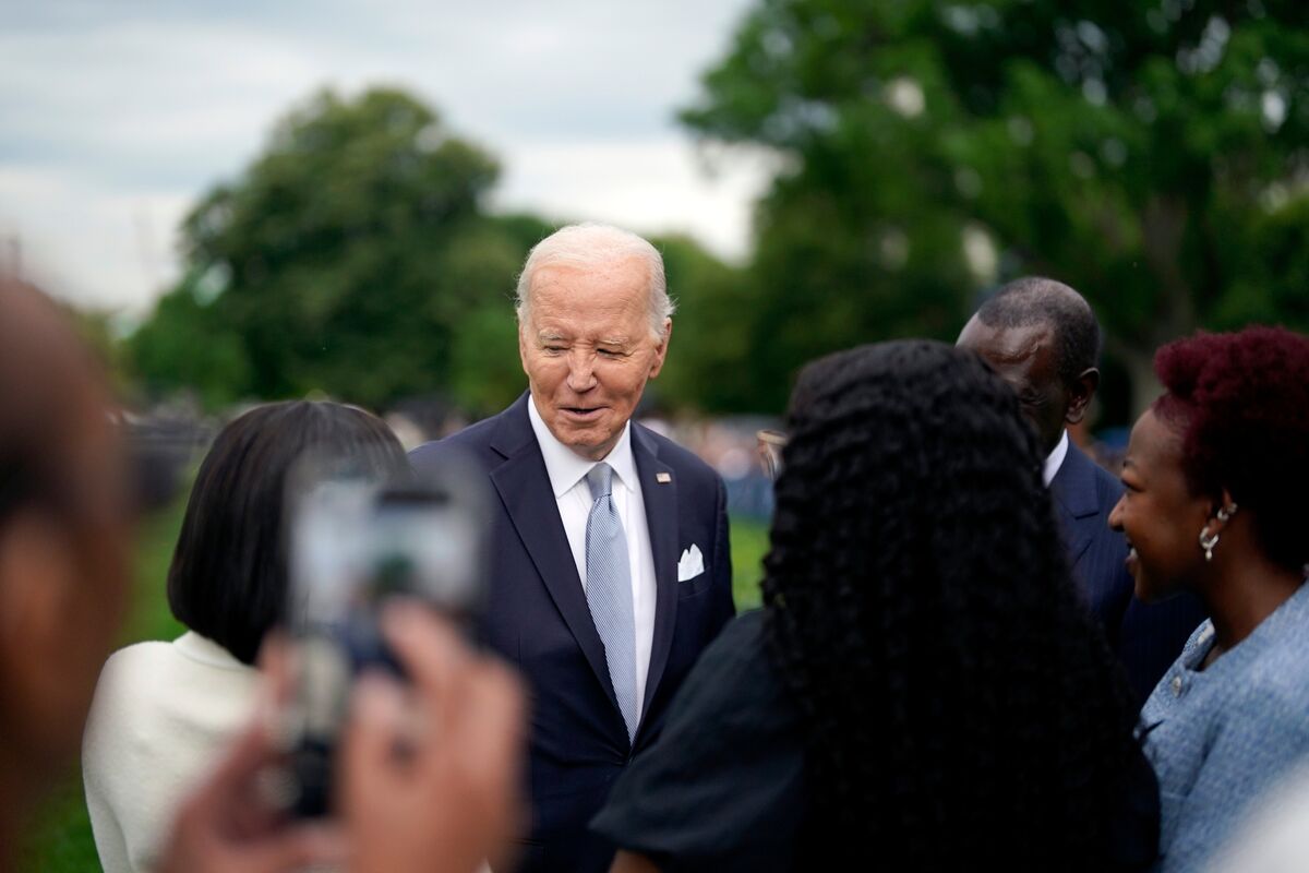 Biden Will Get DNC Virtual Nomination to Appear on Ohio Ballot - Bloomberg