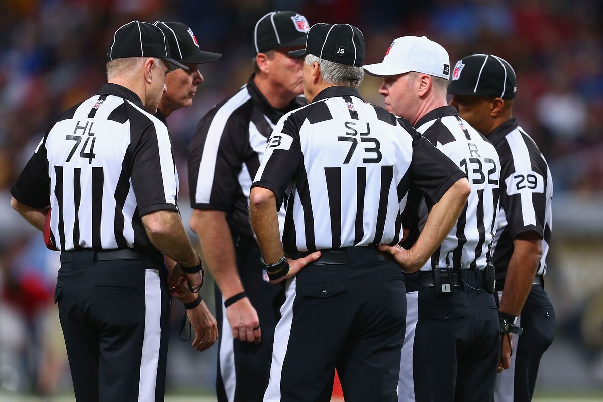 First Black woman to referee Big Ten football also has full-time job in  financial services